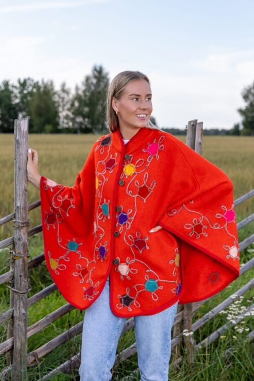 Naiste villane poncho Lotta Oranz